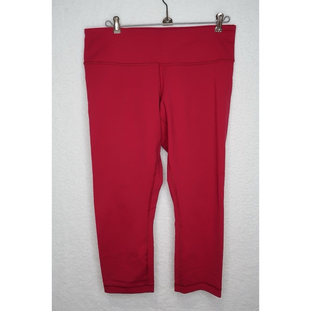 Lululemon Hot Pink Capris Leggings Sz 10 Activewear Workout Sporty Casual Gym‎